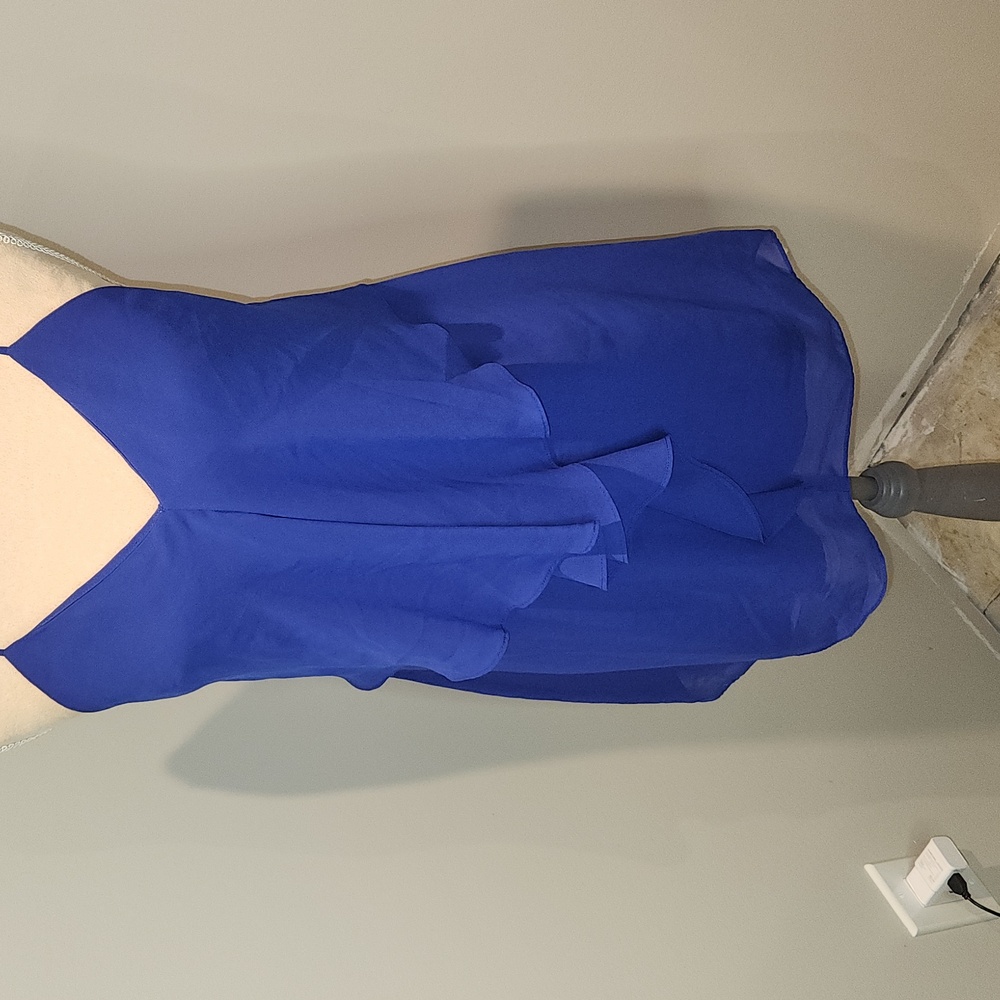 💥 Blue GUESS flowy dress